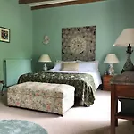 Bed & Breakfast Domaine Des Monges 4*