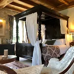 Domaine Des Monges Saint-Seurin-de-Prats