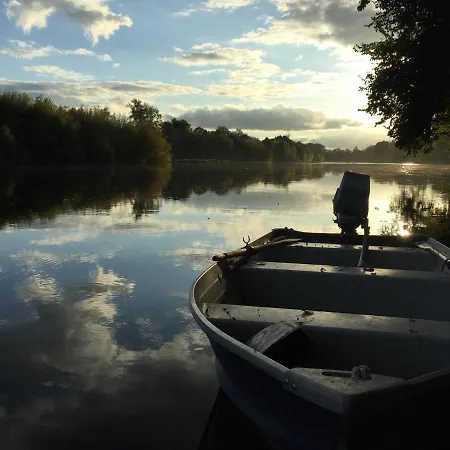 Domaine Des Monges 4* Saint-Seurin-de-Prats