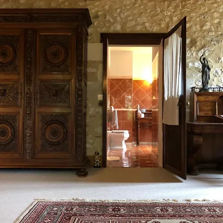 Domaine Des Monges 4*