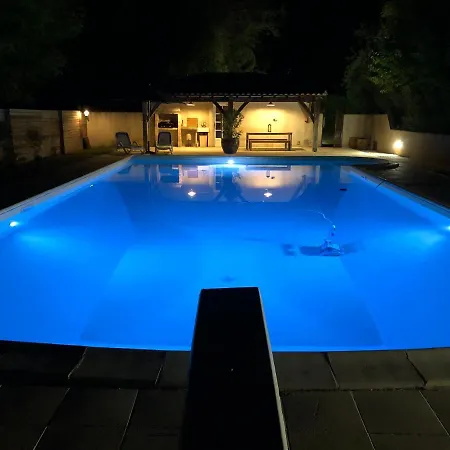Bed & Breakfast Domaine Des Monges