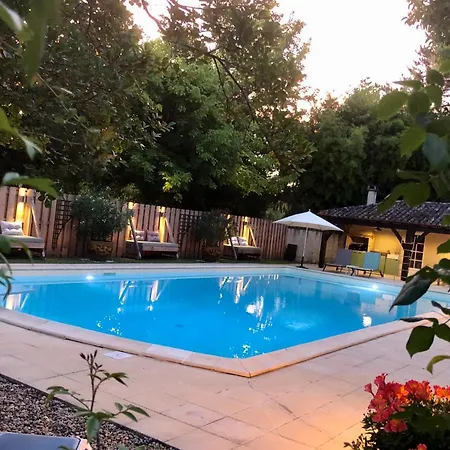 Domaine Des Monges فندق مبيت وإفطار 4*