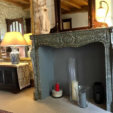 Domaine Des Monges Bed & Breakfast