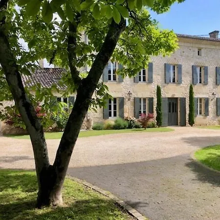 Domaine Des Monges Bed & Breakfast 4*