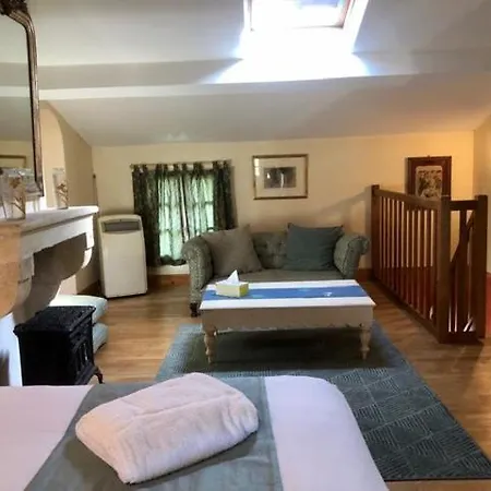 Domaine Des Monges Bed & Breakfast Saint-Seurin-de-Prats