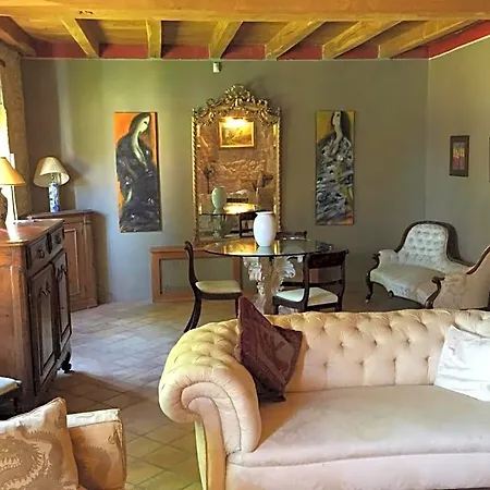 Domaine Des Monges Bed & Breakfast
