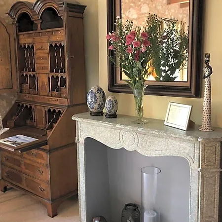 Domaine Des Monges Bed & Breakfast 4*
