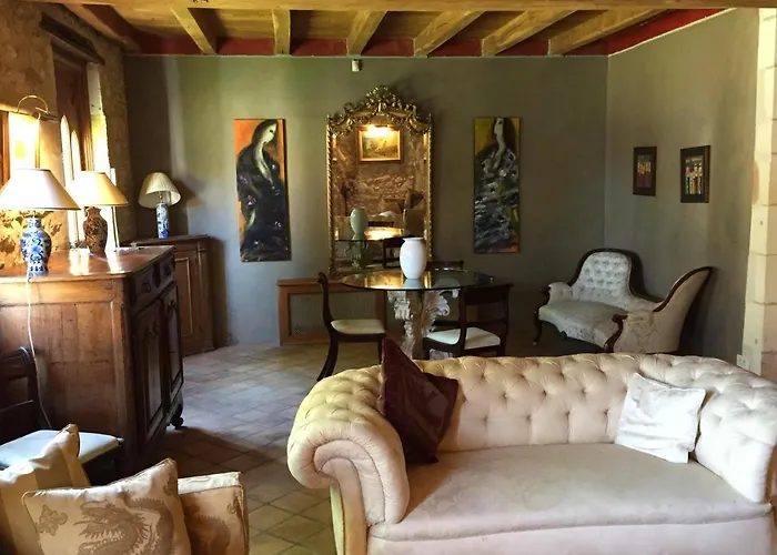 Domaine Des Monges Couette-café Saint-Seurin-de-Prats