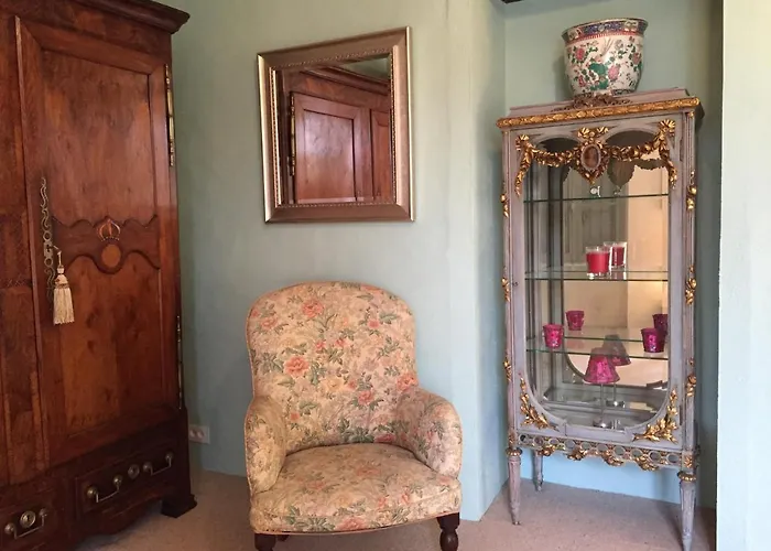 Domaine Des Monges Bed & Breakfast Saint-Seurin-de-Prats